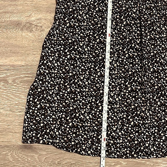 🦋 DISTURBIA (NWT) • Collared Floral Mini Dress • Size Small / US4 / Size UK8 - Picture 11 of 15